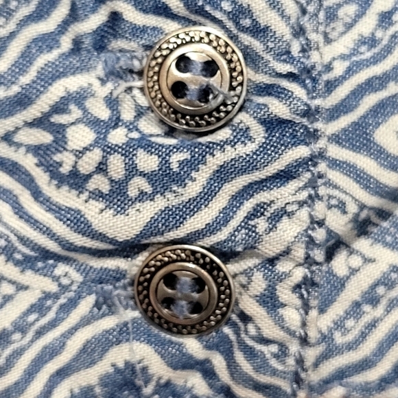 Catherine's 1X 100% Lyocell Geometric Blue White Button Up Shacket Boho Office - Picture 6 of 8